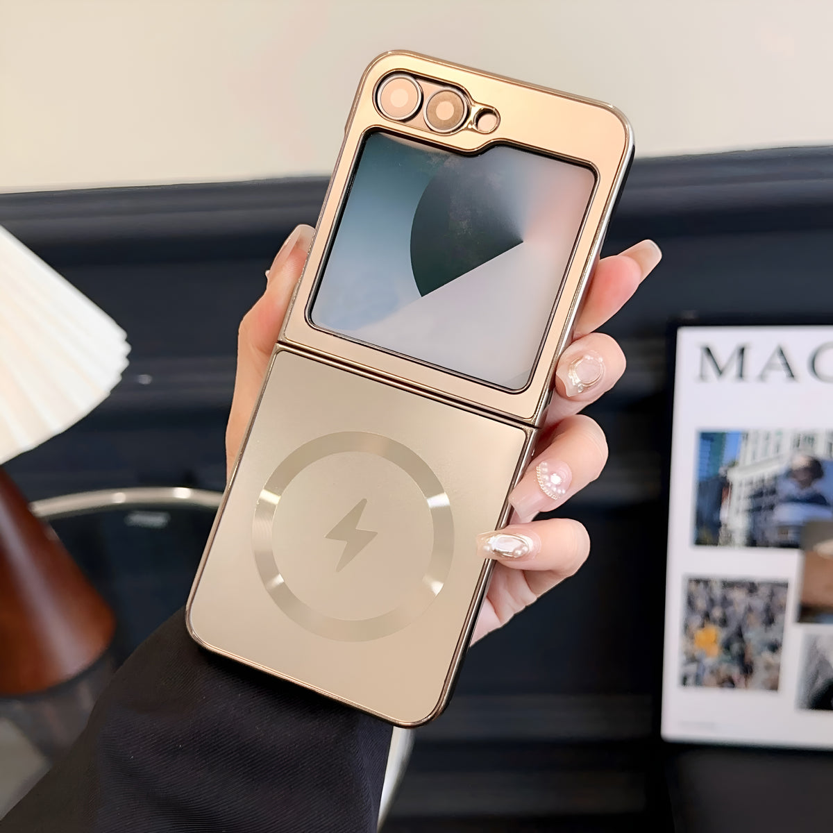 Dazzling Magnetic Foldable Case