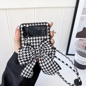 Houndstooth Camellia Phone Case
